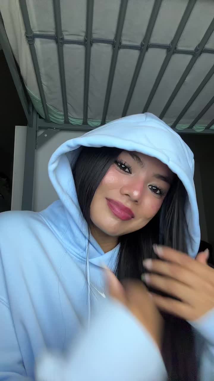 @𝒮𝓀𝓎𝑒~𝐵𝓁𝓊𝑒