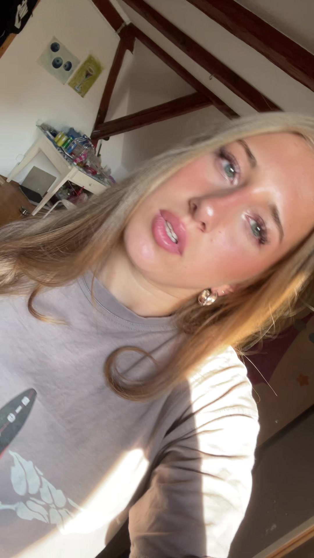 @⃟