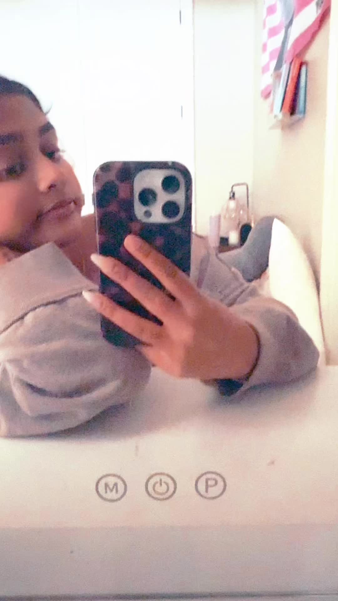 @aanyasspamy