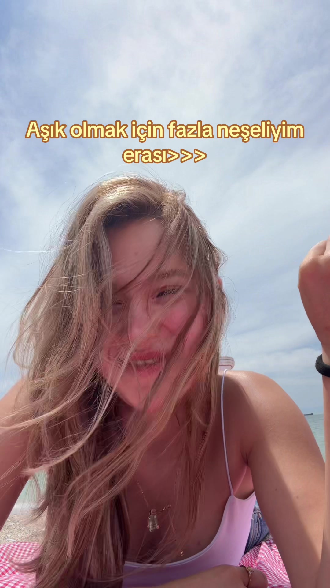 @Melacıkela