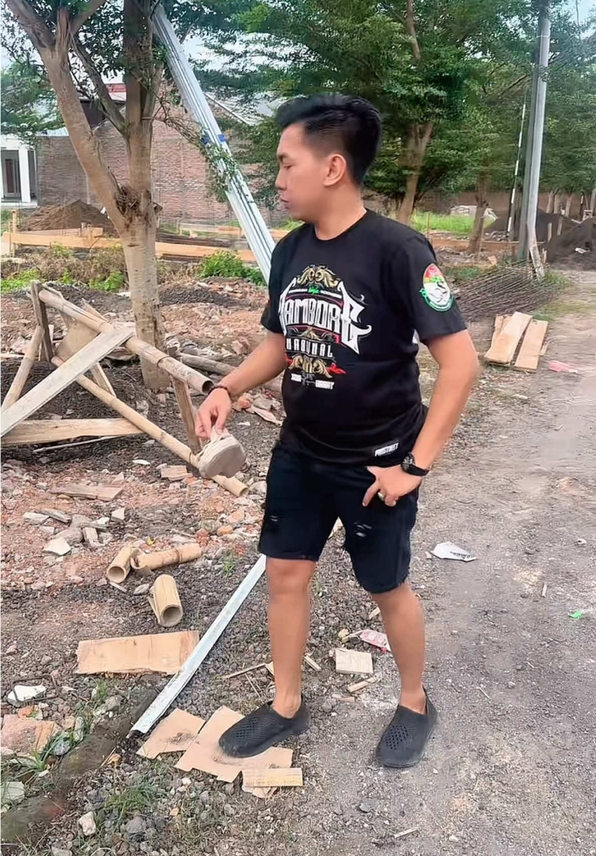 @BosMudaTwentyTwo