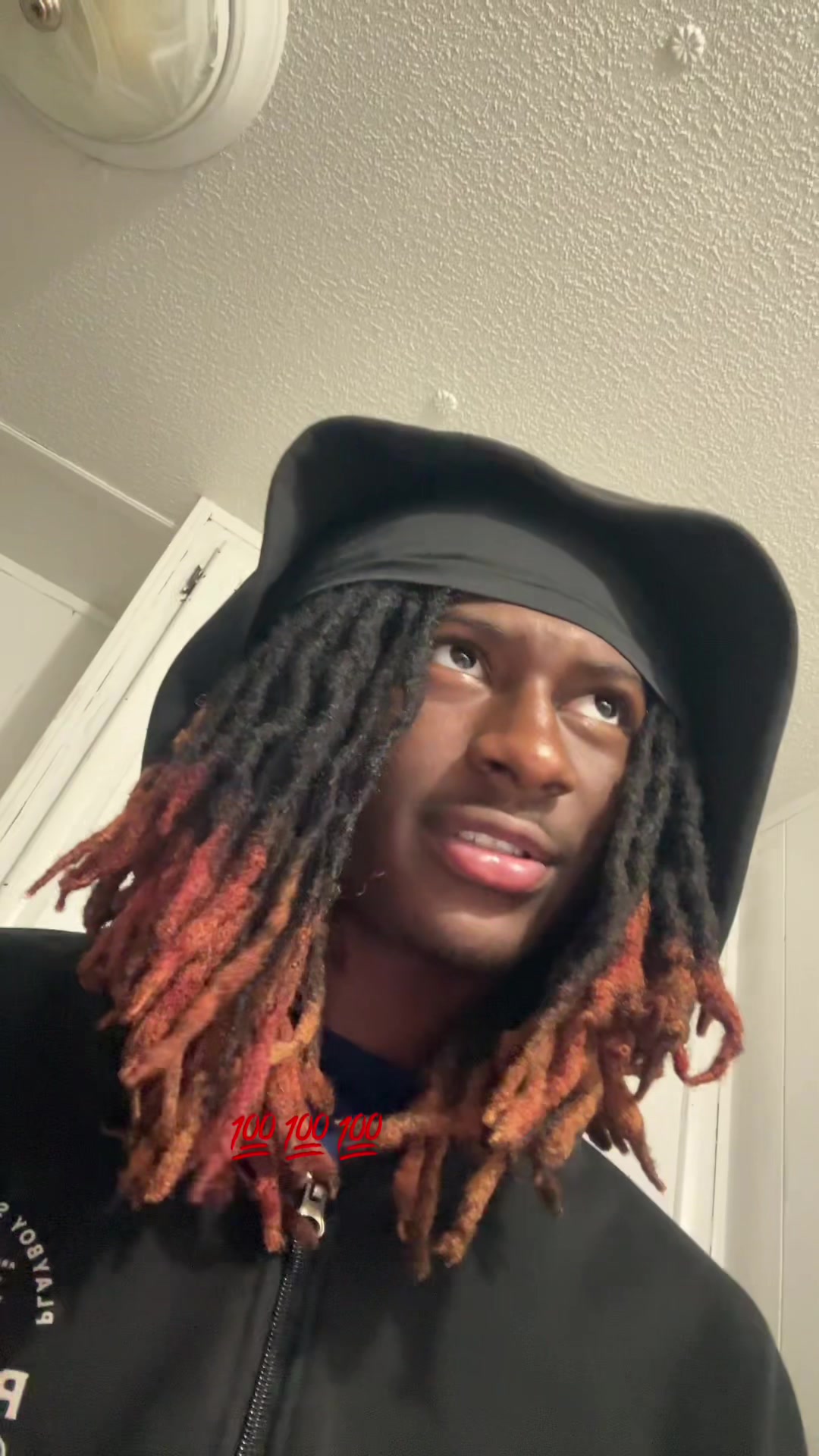 @YOUTUBE: Hoodieboi_Jay🦅