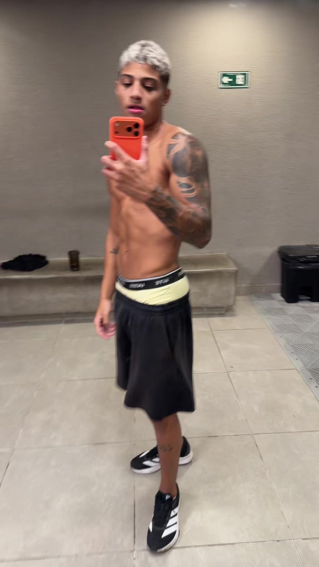 @Jn_santana2