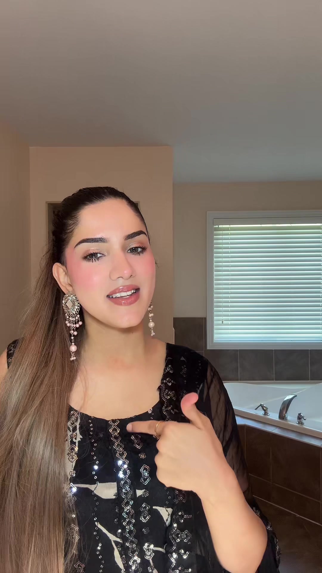 @LAVISHA