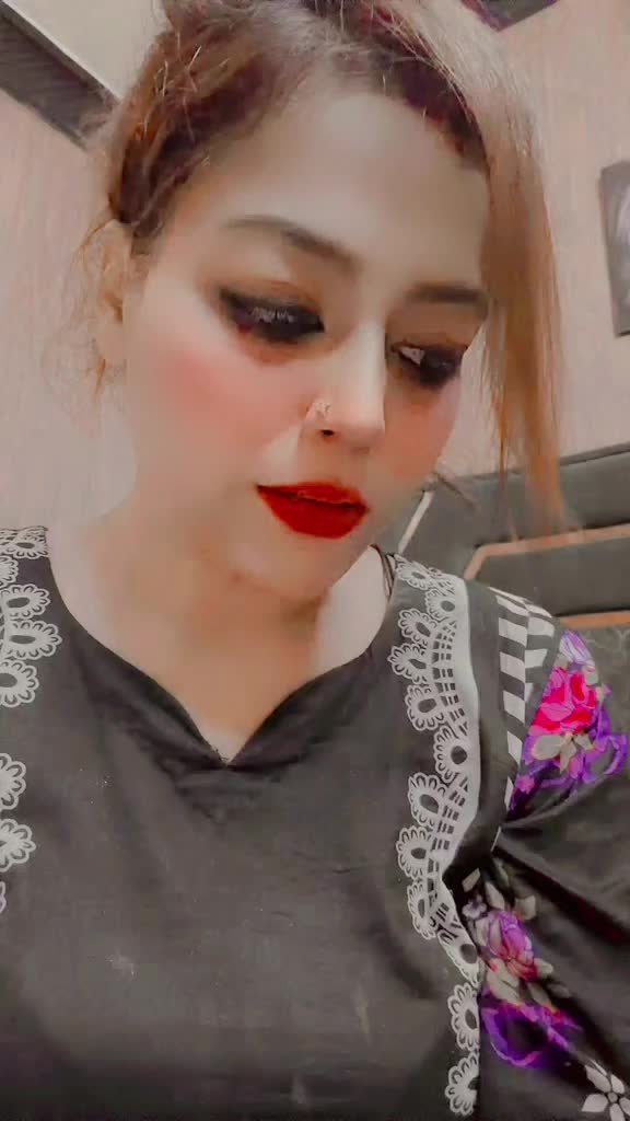 @Queen 👑❤️ shah❤️