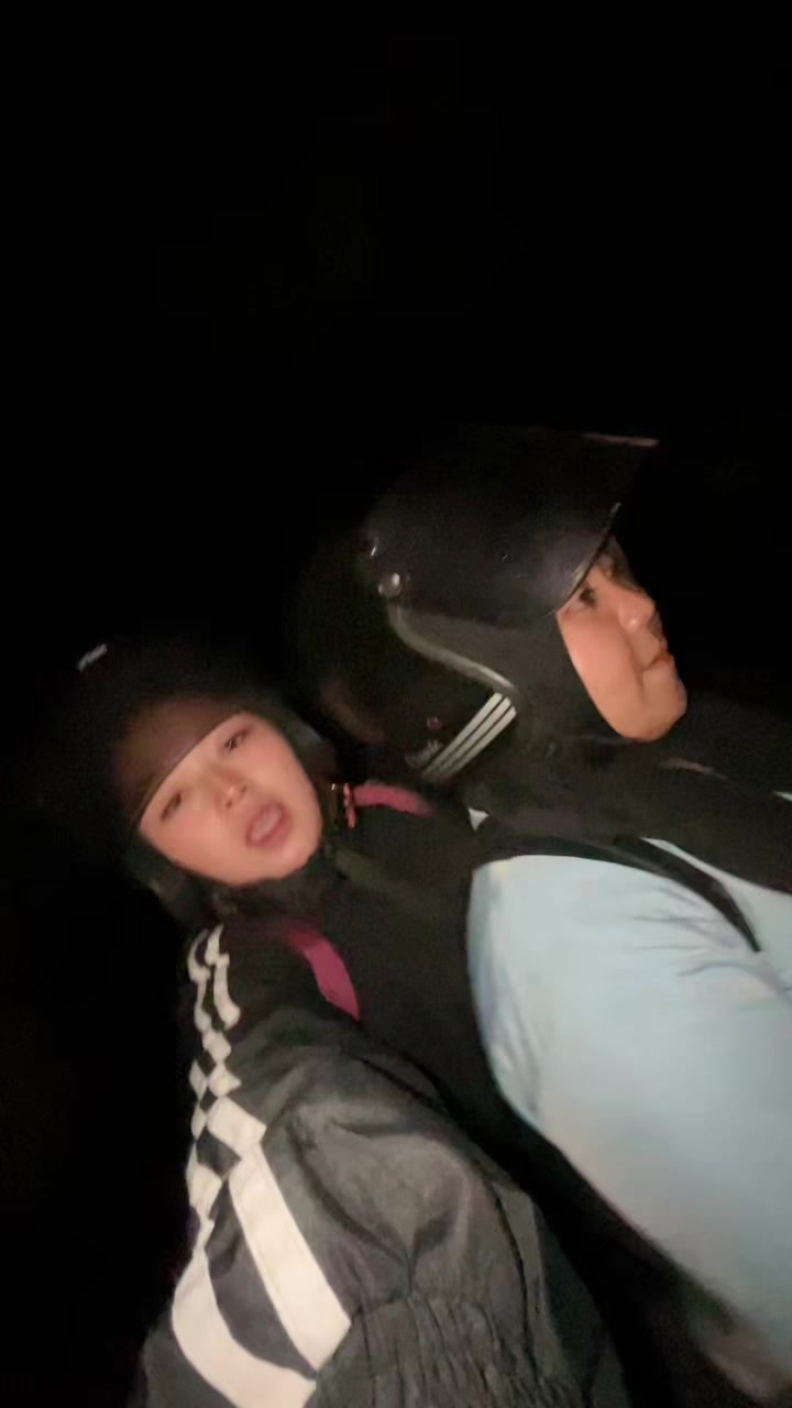 @Ariskaaaaa_
