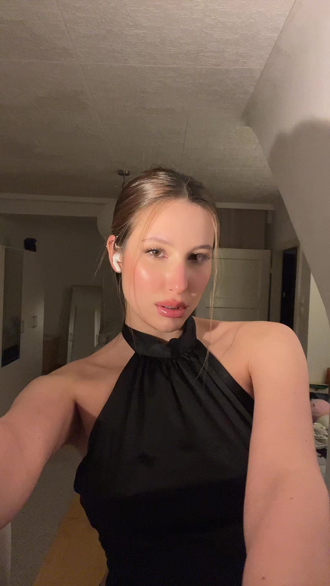 @Adelya