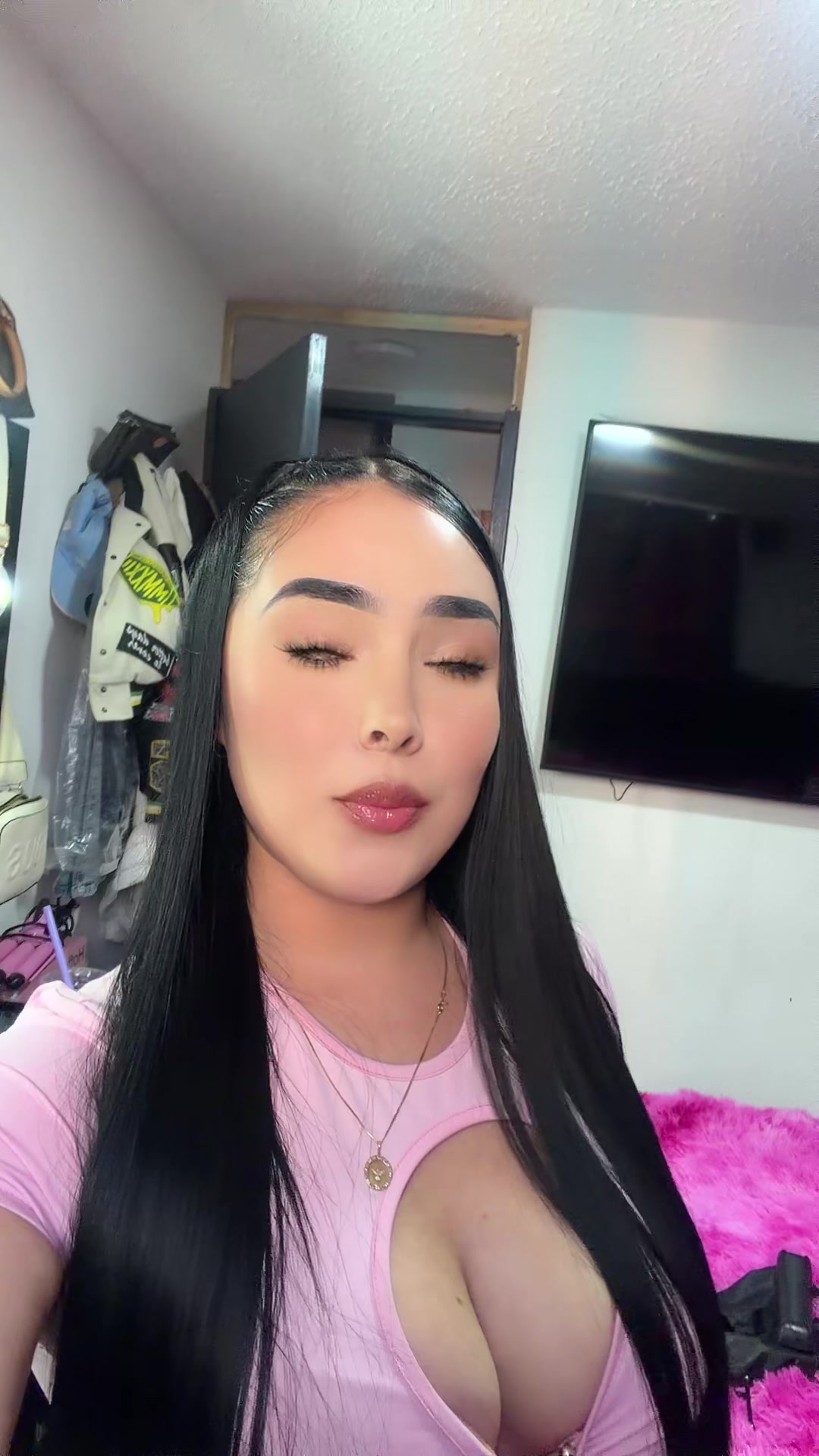 @KarolT