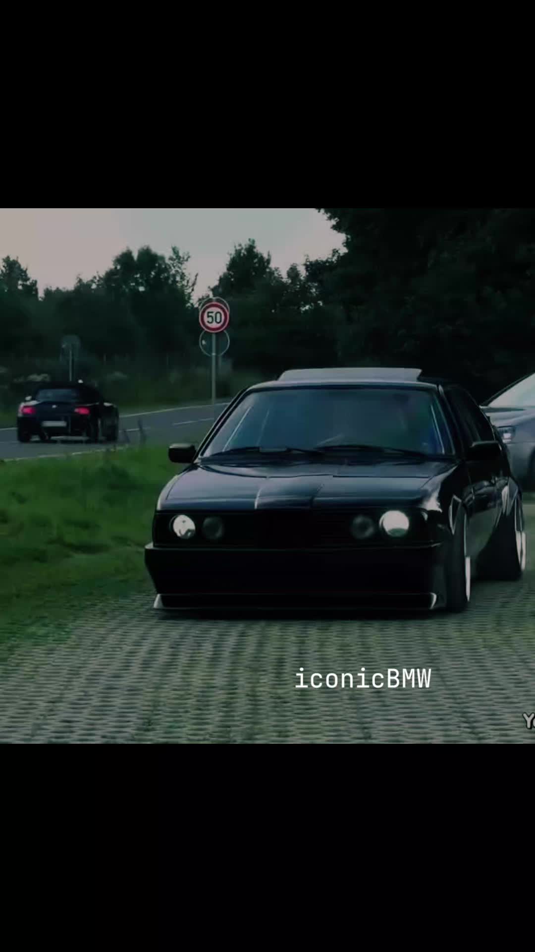 @IconicBMW