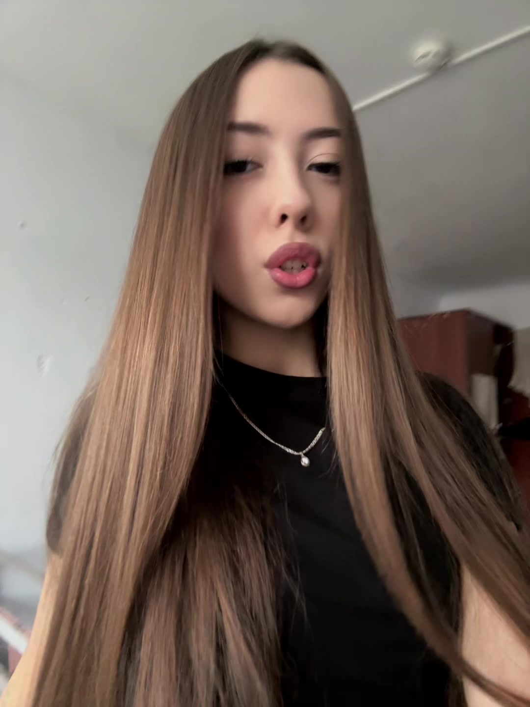 @𝑤𝑒𝑜𝑛𝑥𝑖𝑘 ☆