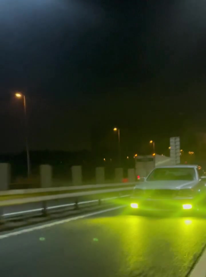 @赤いドラえもん