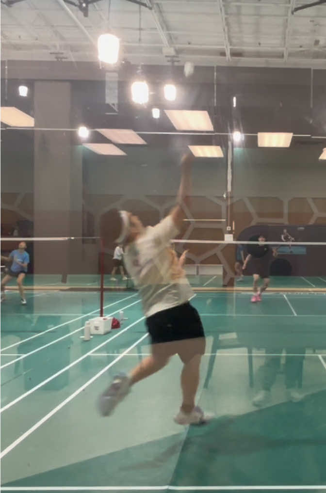 @Badminton Player8