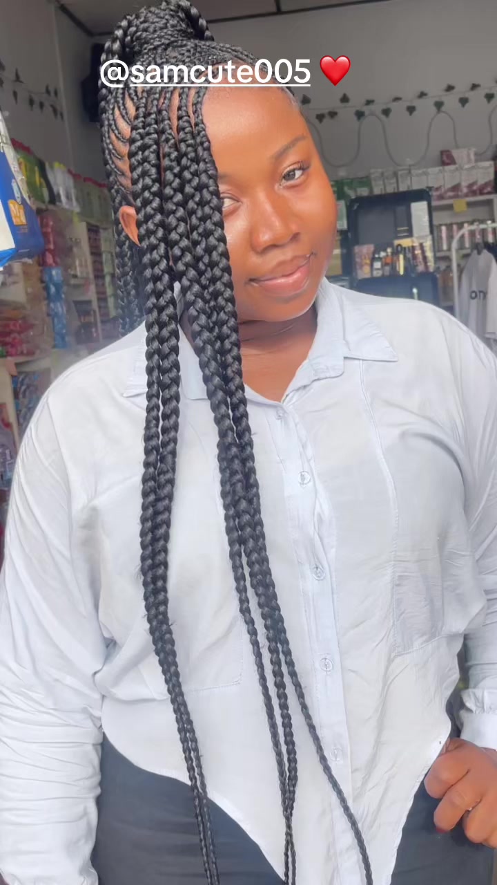 @Shivi's Vintage GlowCos.🛍️🌸