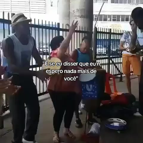 @Esquisilibrivm