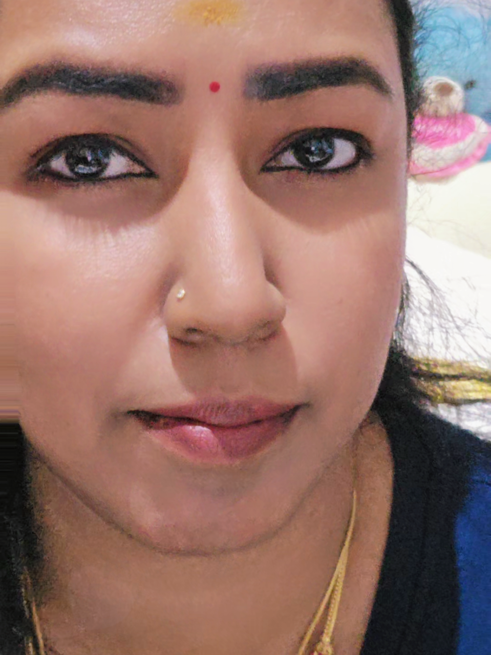 @KaraikudiPonnu_Leka
