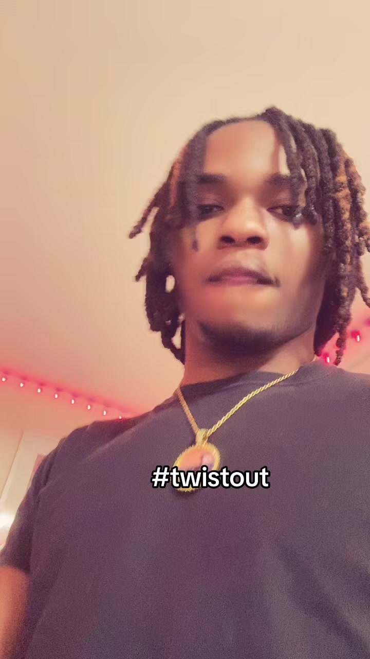 @Shom🇨🇩