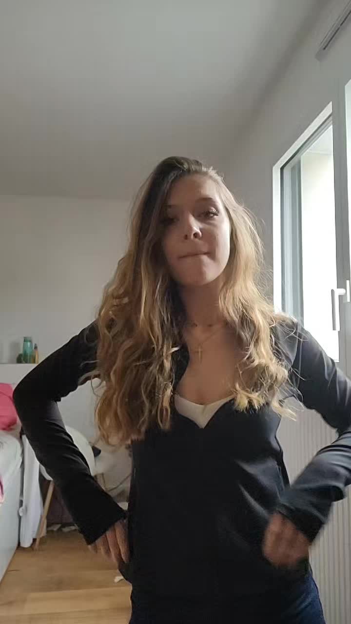 @hola🇵🇹🇲🇫