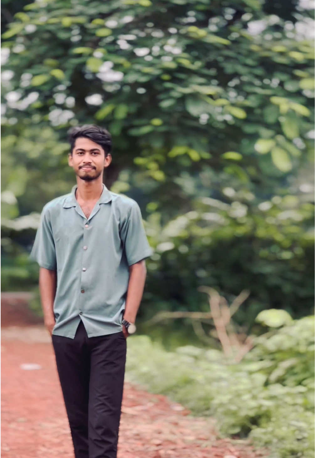 @শাহরিয়ার হোসেন ইমন