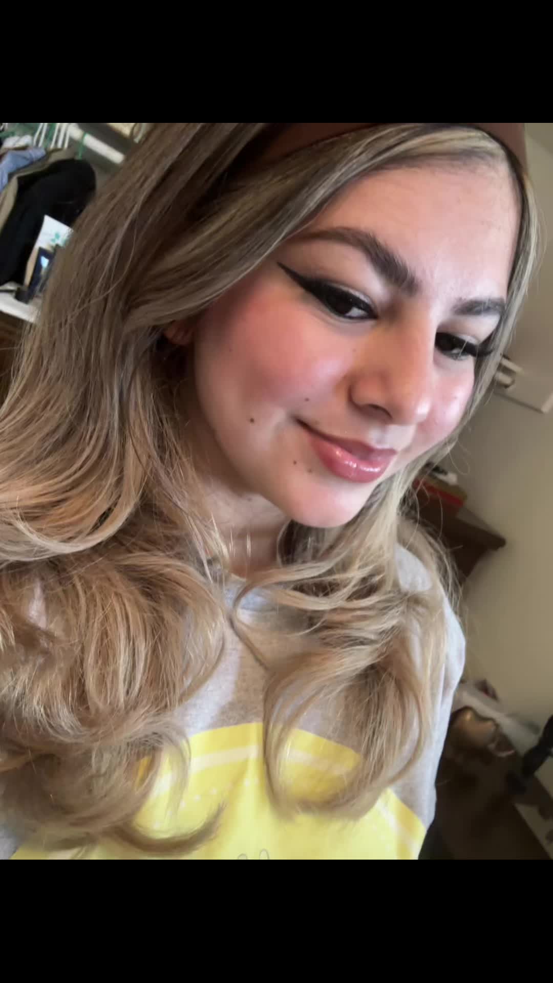 @🖤