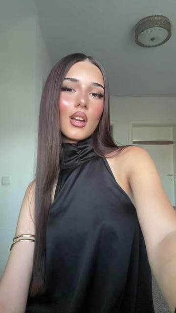 @ʜᴀɴᴀ🇦🇱