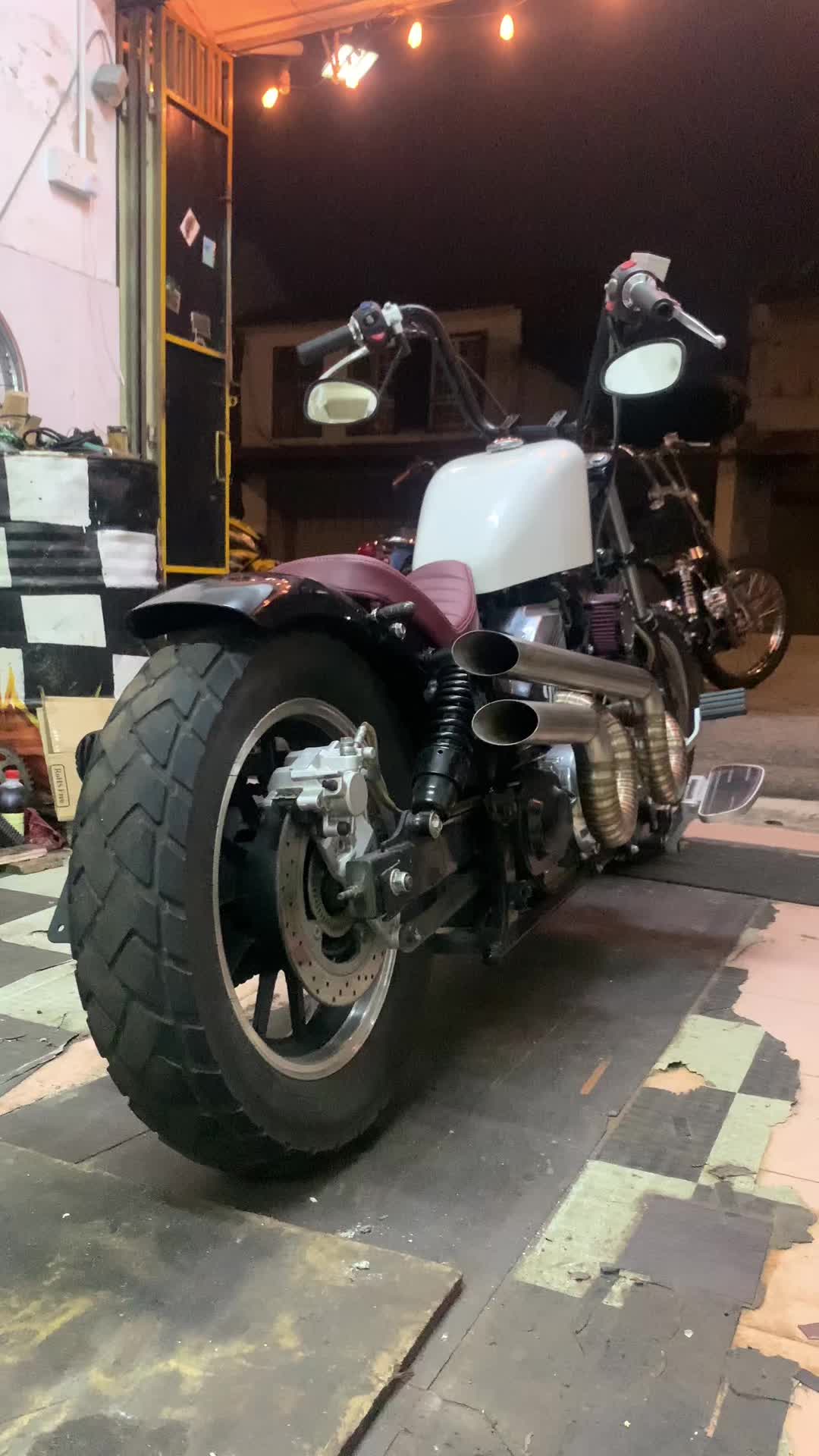 @SuisMotorcycles