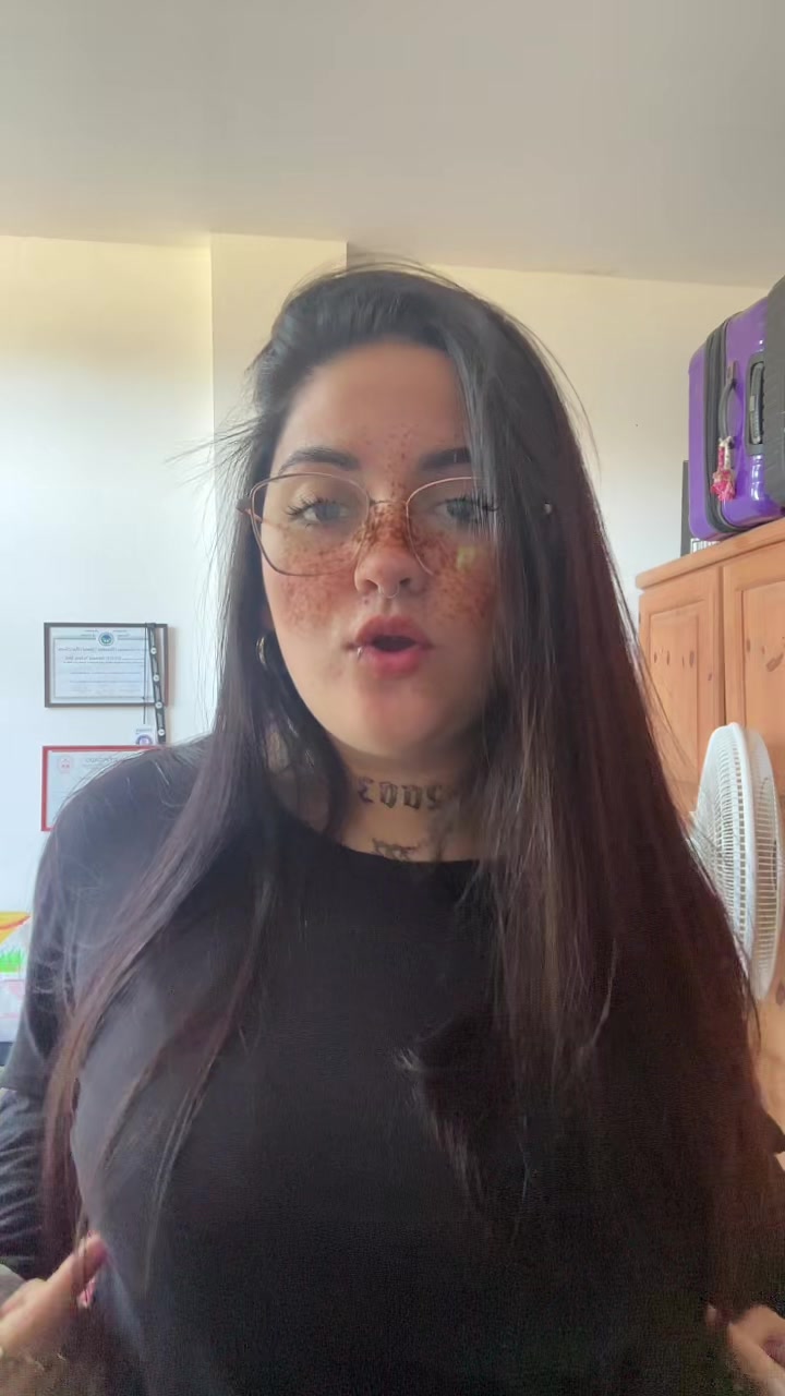 @aantoross🫦