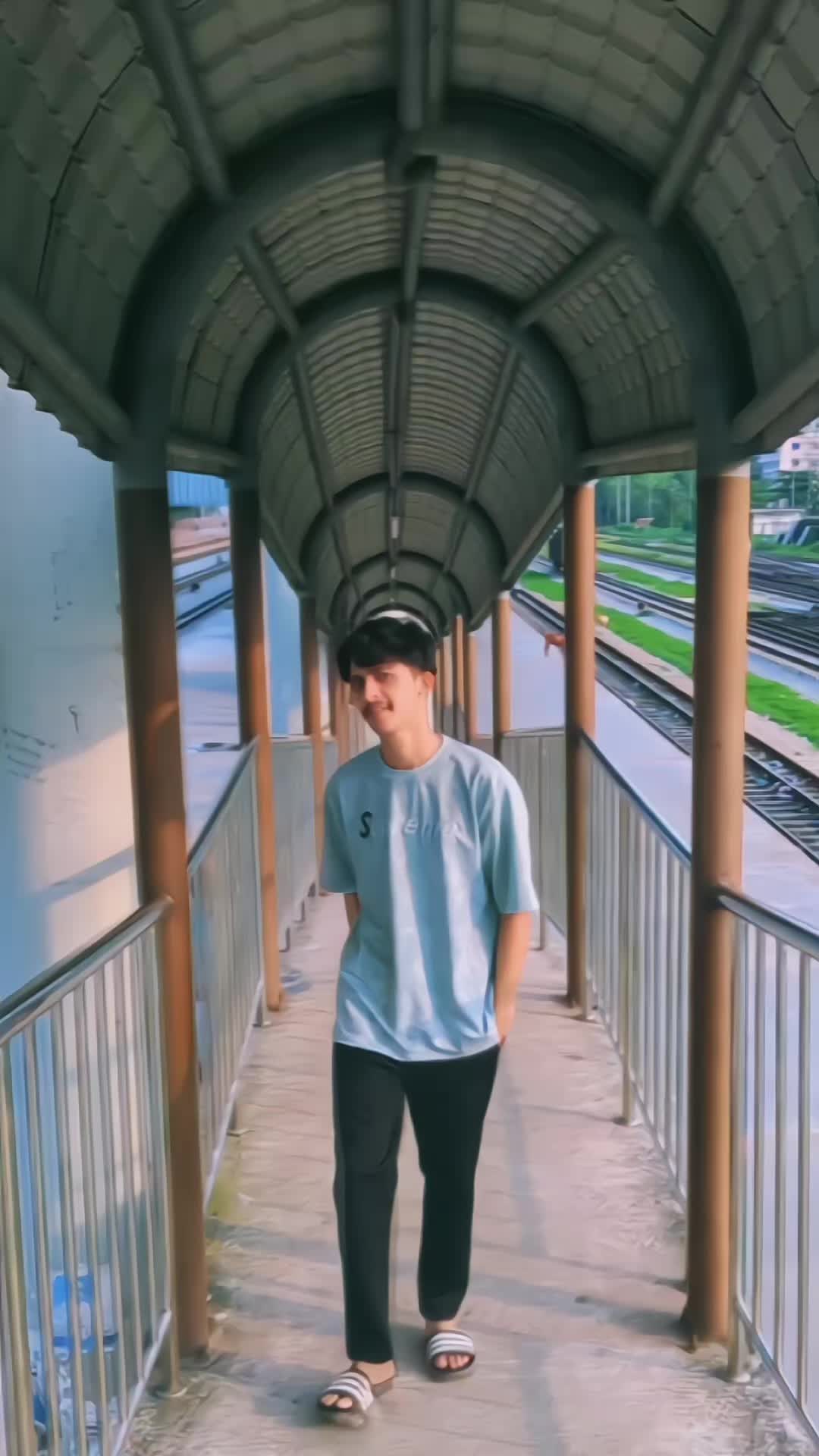 @️━ ՏАᗰႮ :・