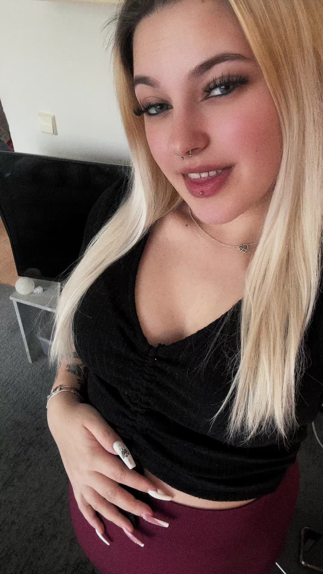 @chaos_queen_1201