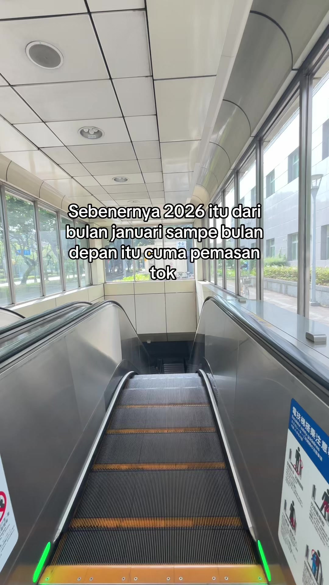 @𝐿𝓎 🫧