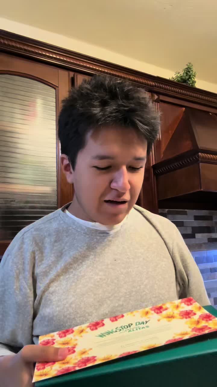 @TuCompaEma