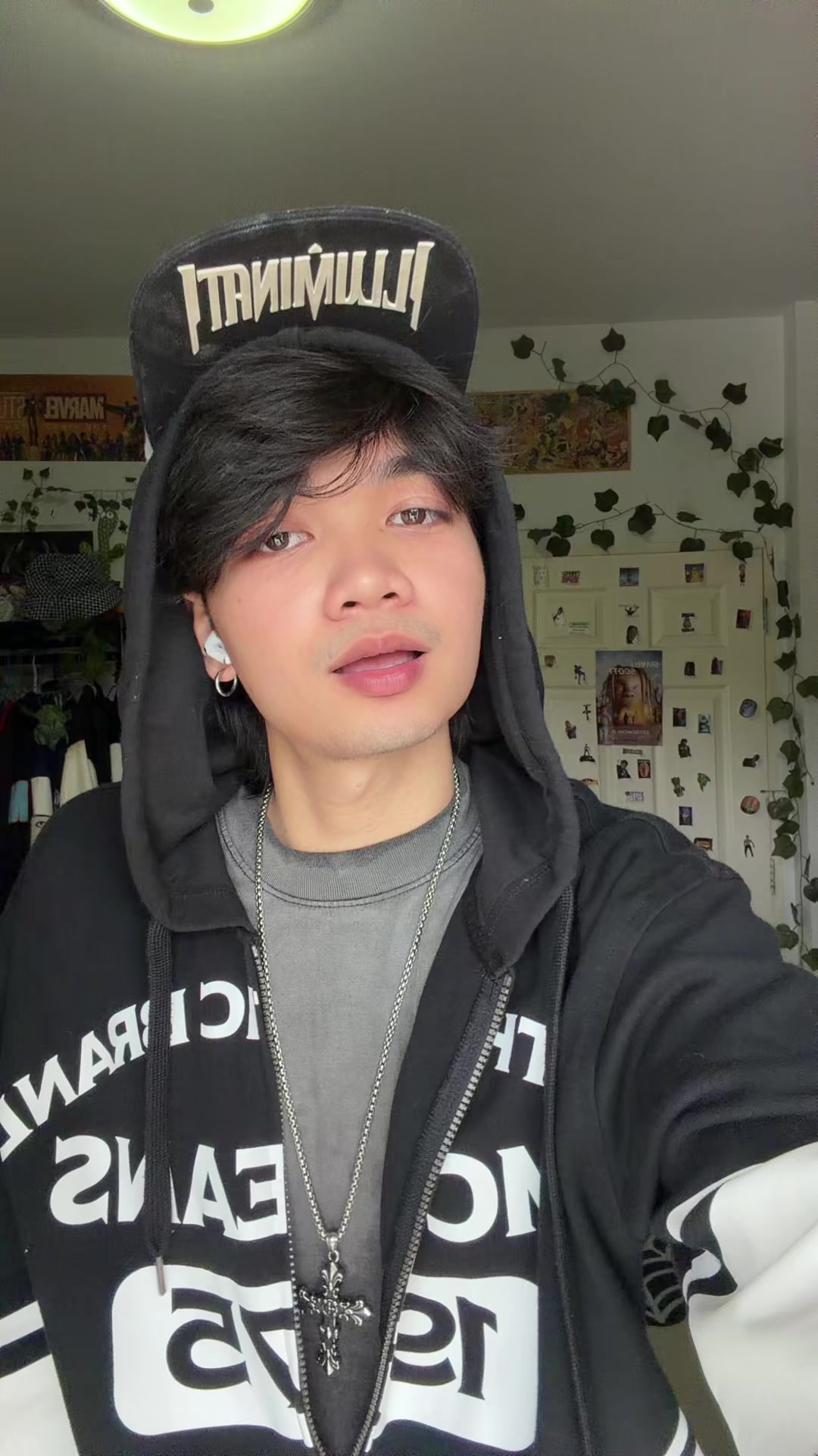 @whoisOody_
