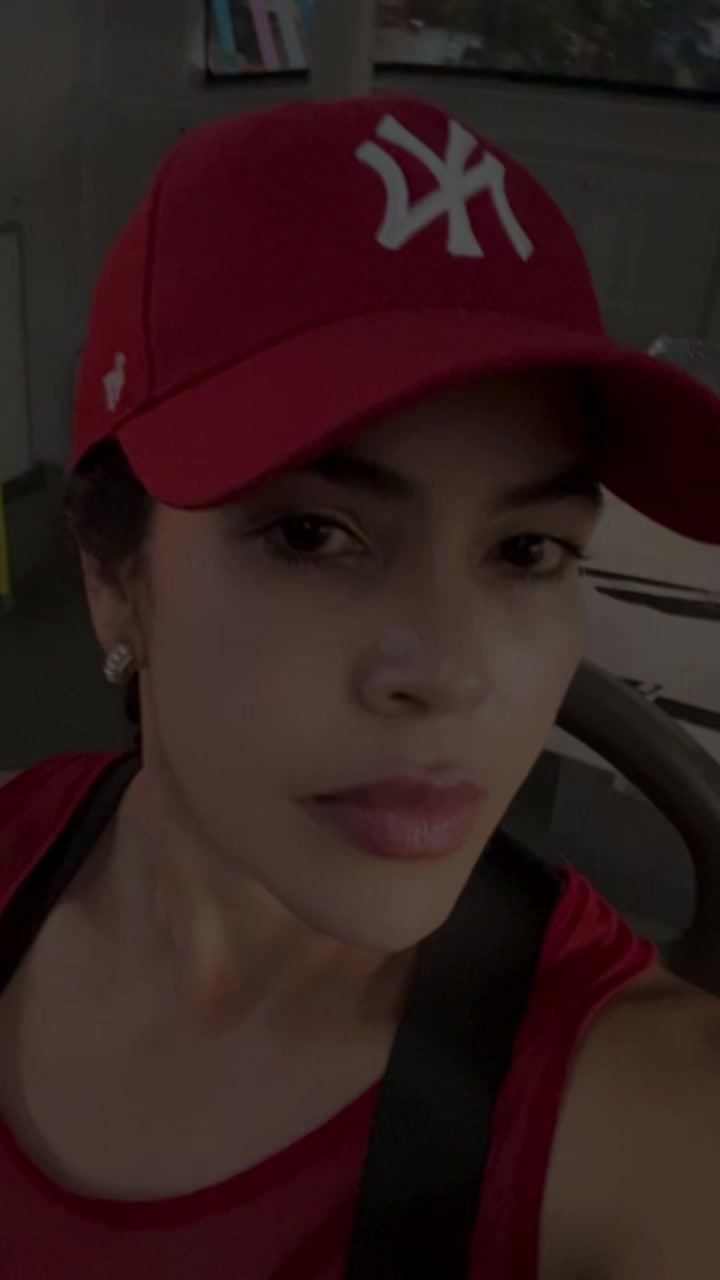 @Andrea Correa