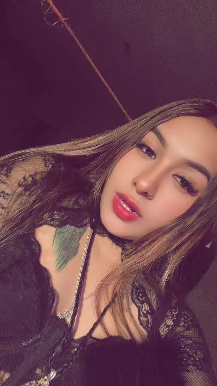 @🍒Kary 👮♀️💙