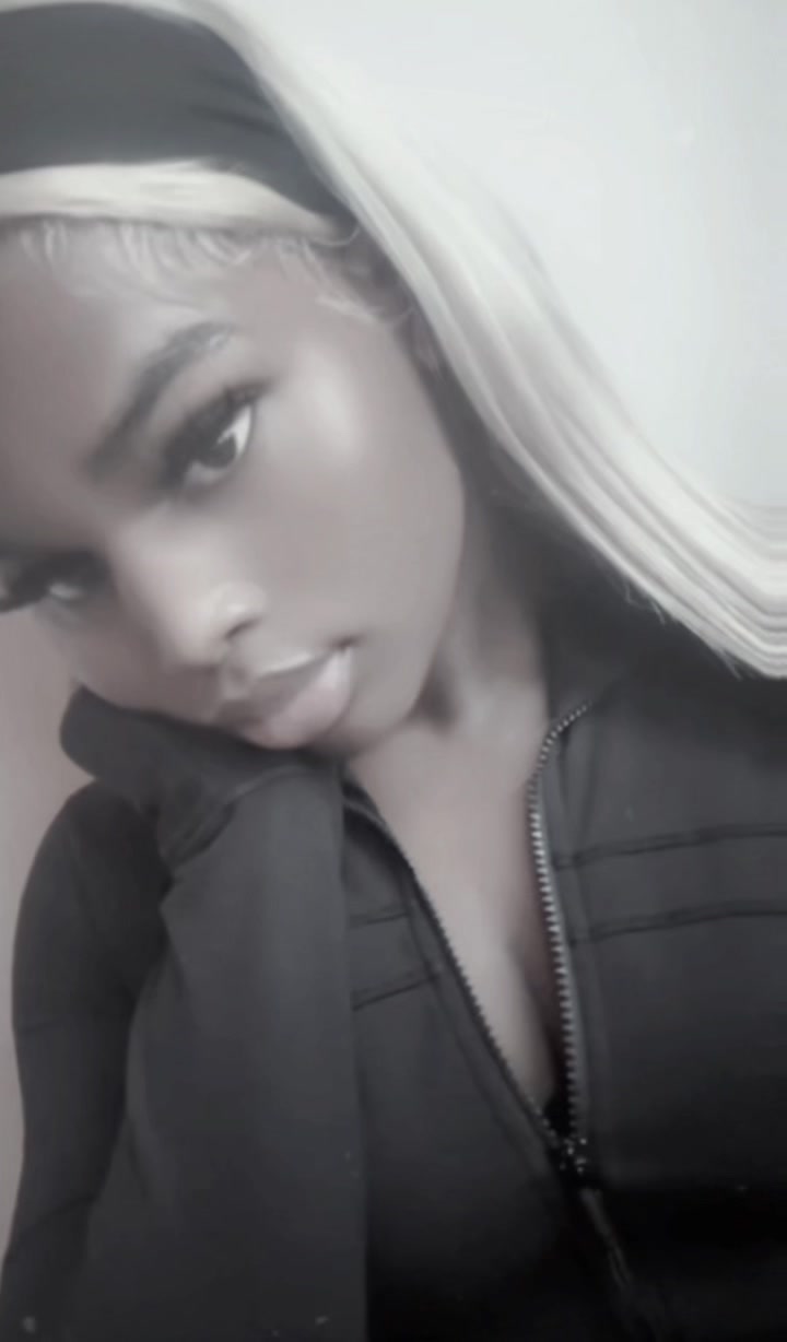 @yslriah_