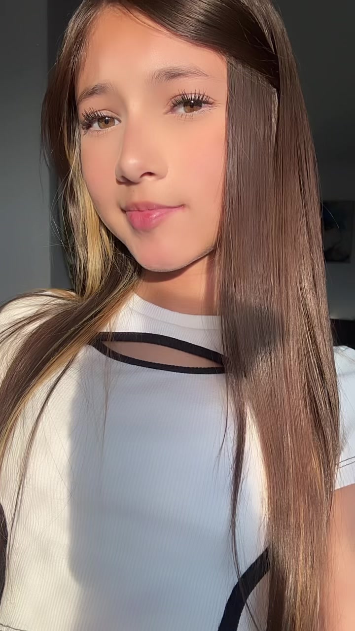 @𝑀𝒶𝓇𝒾𝒶𝓃𝒶🤍