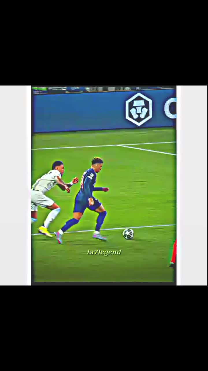 @ITS-HOUSSAIN_đ§đŠđĨ