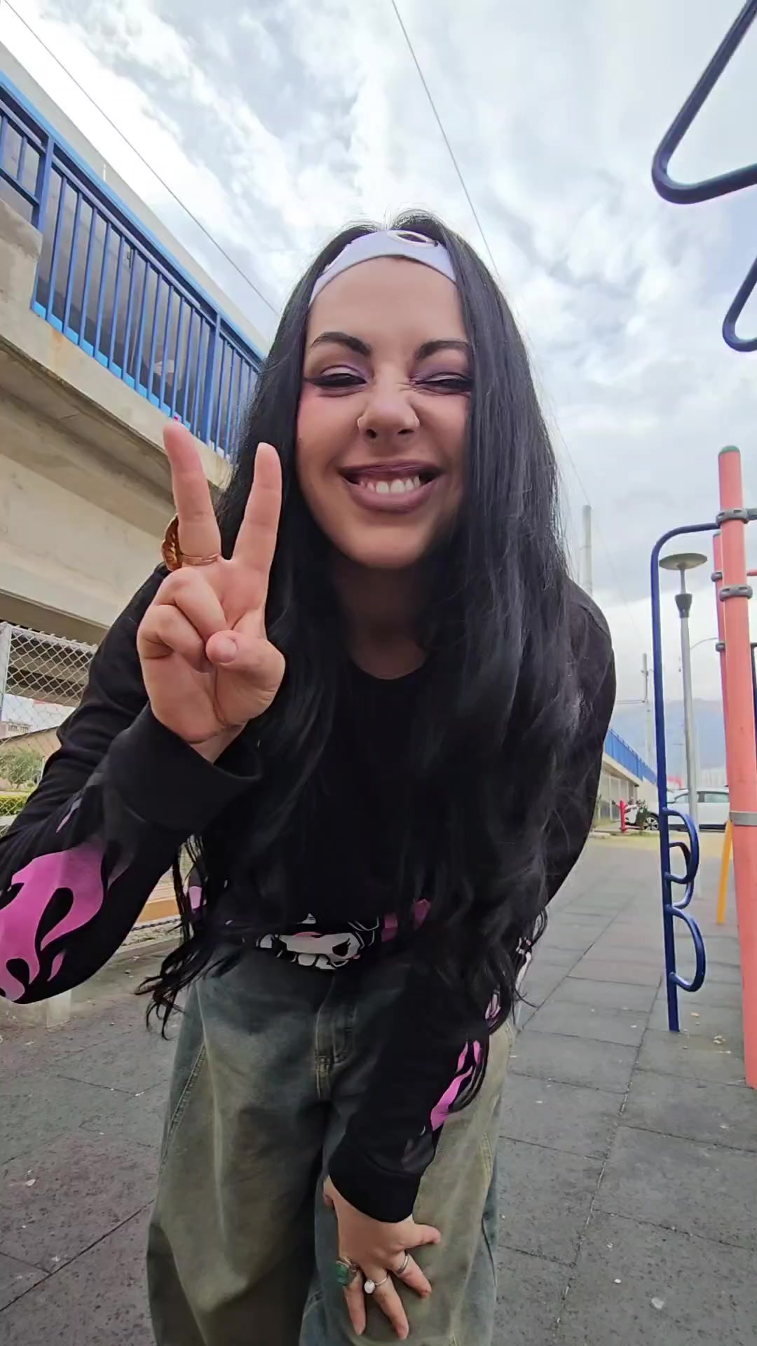 @weirdbluemonster