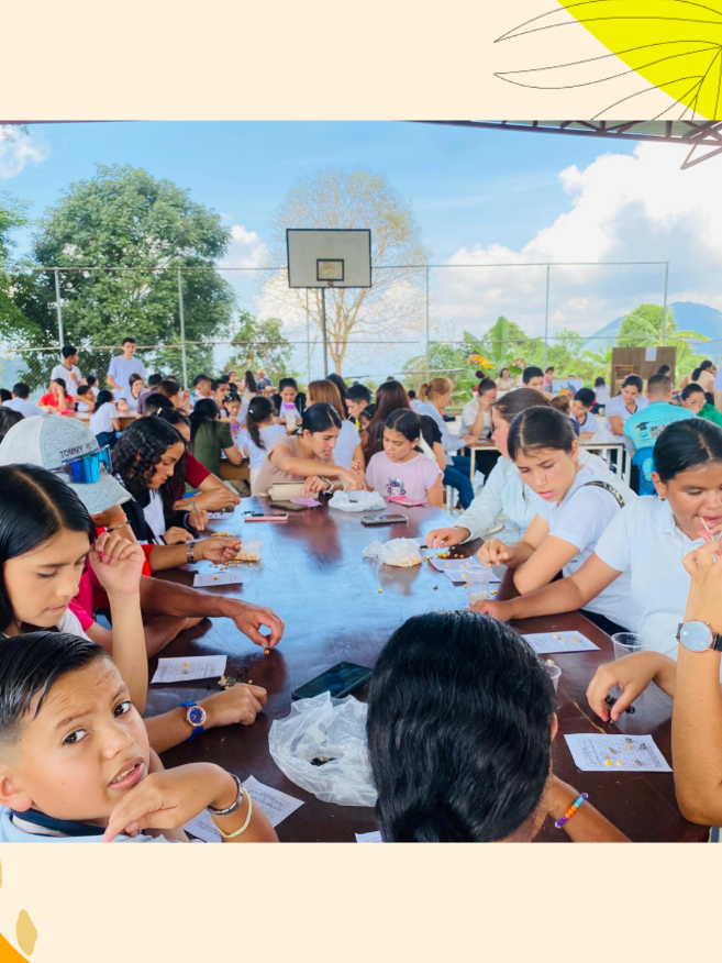 @El mejor liceo del mundo🌎