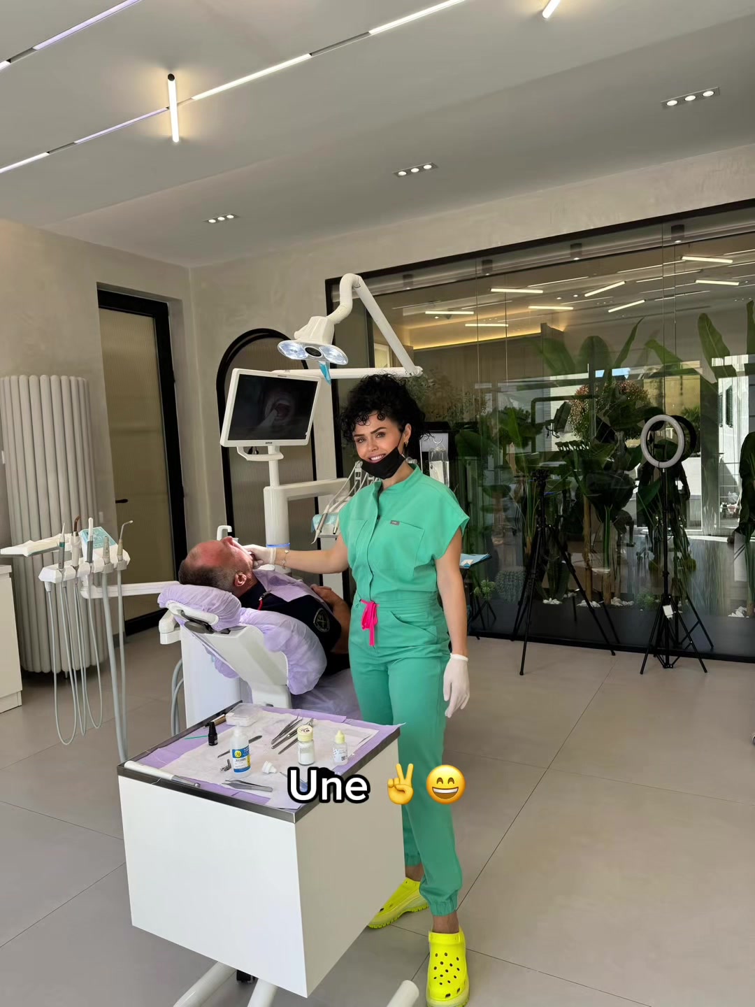 @Dr.Aurora