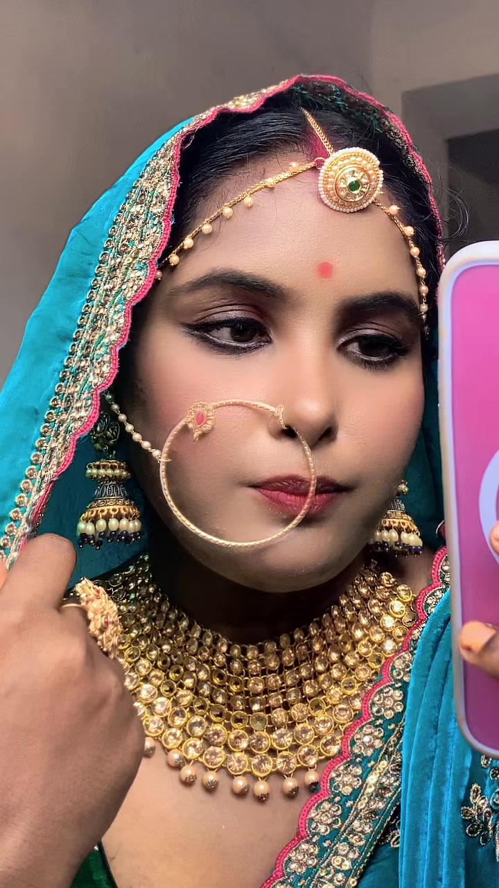@divyapandit