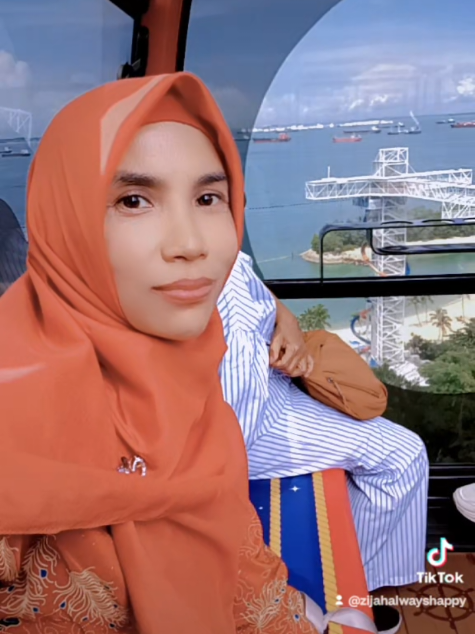 @happy girl 💞 💞tiktok.com/@zi