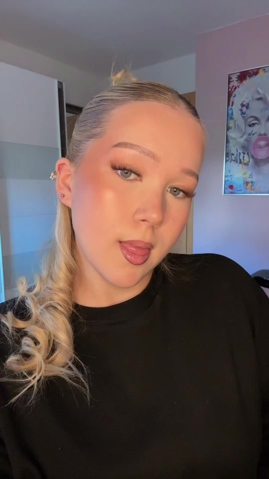 @adrija 🪽