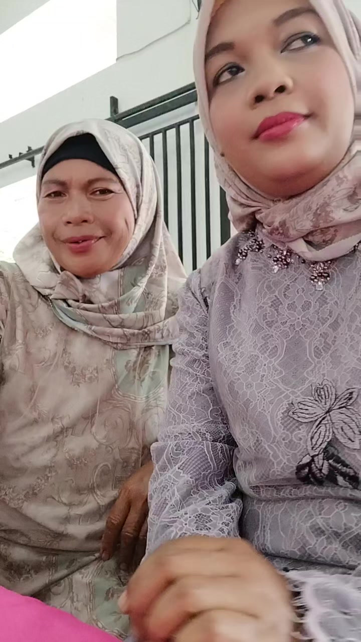 @Desyalif