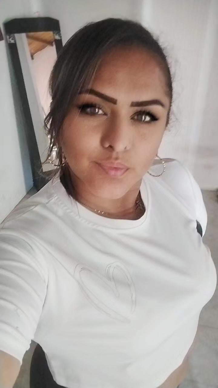 @Naiyiber🖤