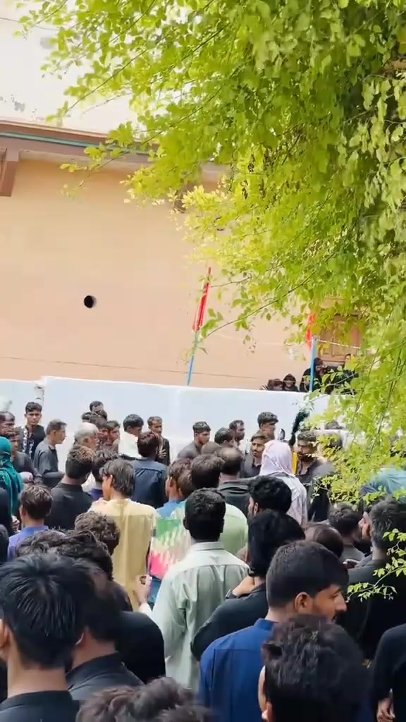 @m.moiz110
