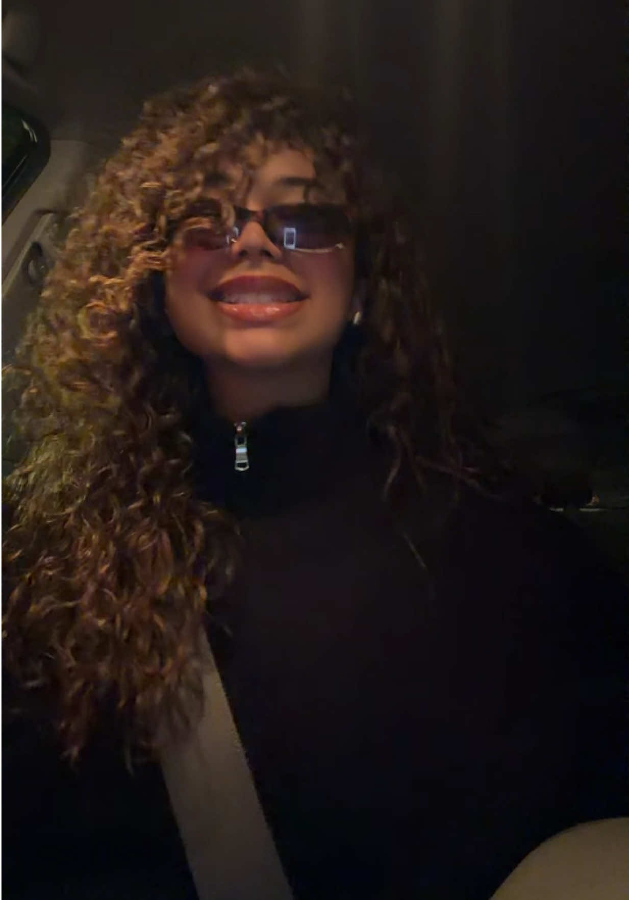 @V I V I K I N