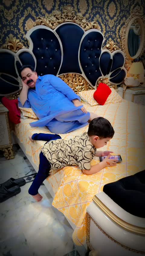 @Zawar Gull