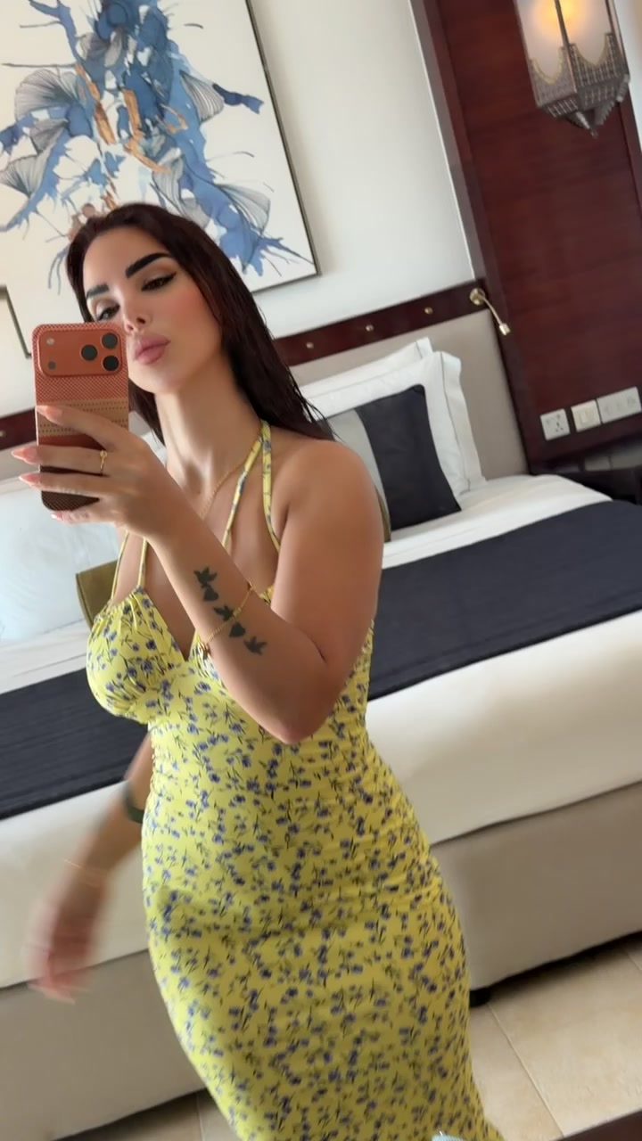 @Naya Zareq