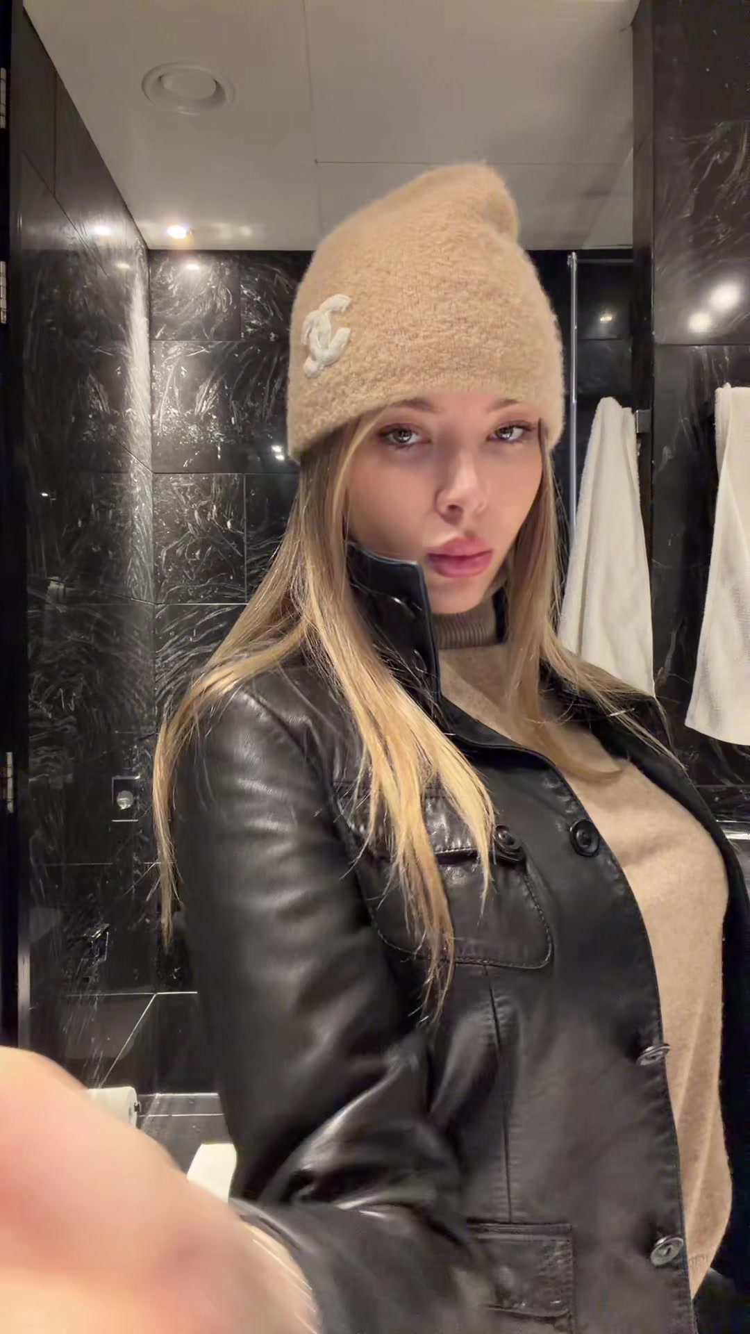 @kr1st1ns