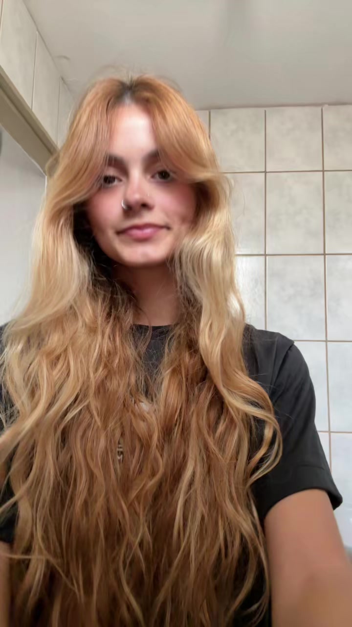 @Clara_branquinhoo